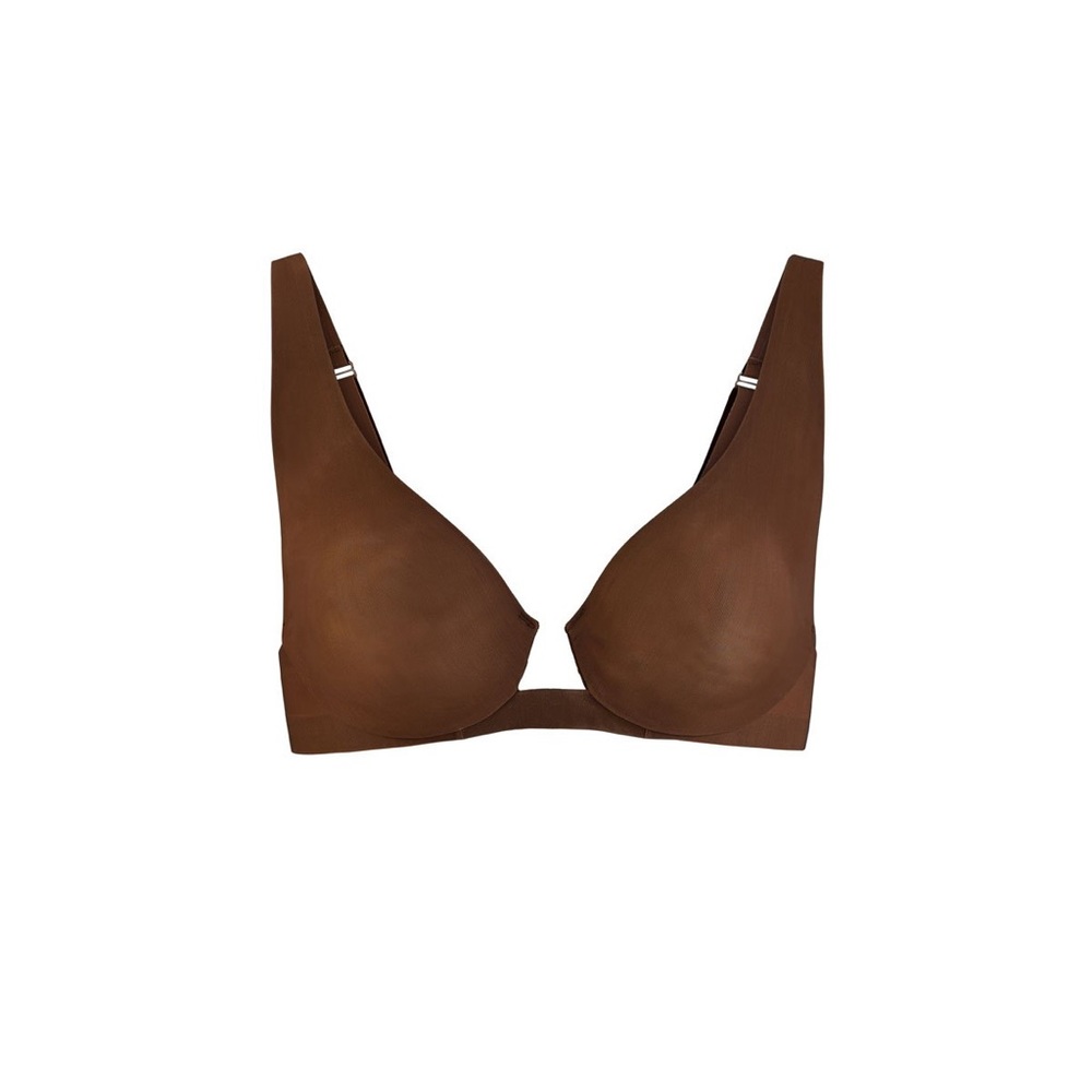 Skims Naked Underwire Plunge Bra